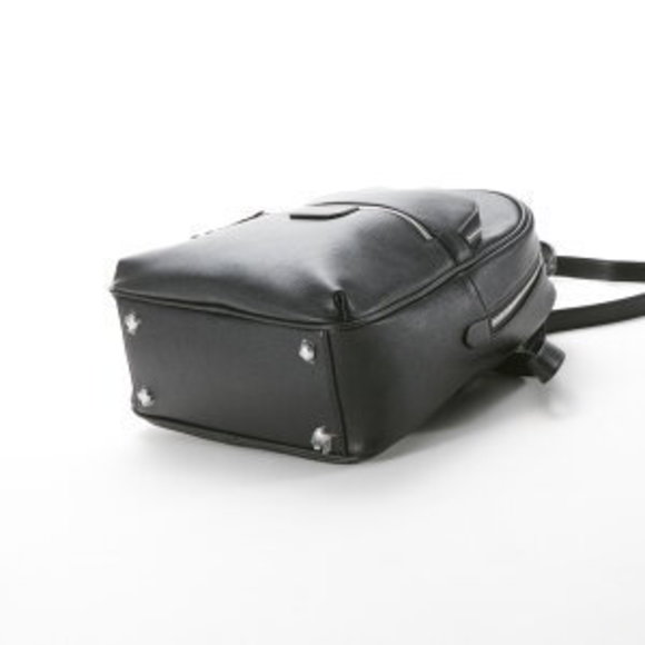 Backpack - Picture 7 of 7